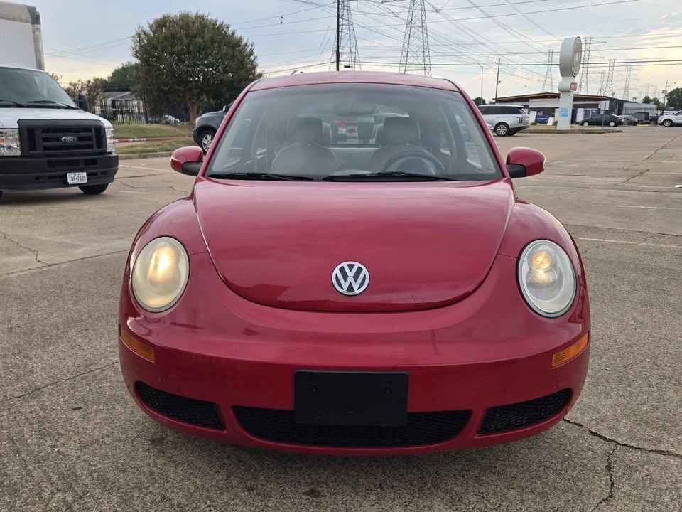 2009 Volkswagen New Beetle - Image 2 of 20