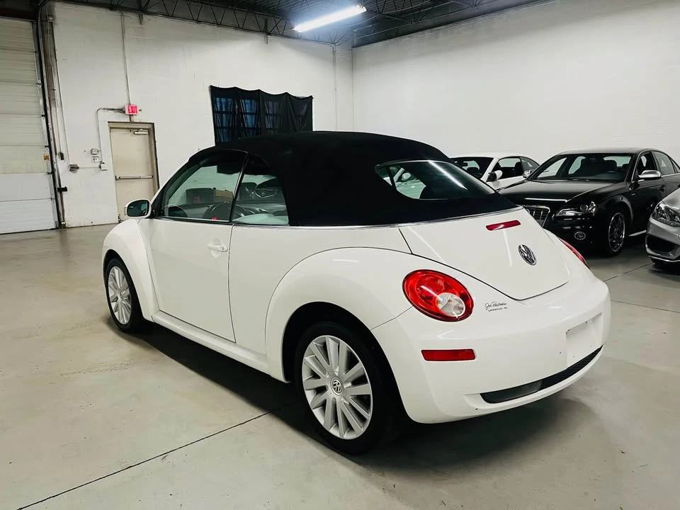 2009 Volkswagen New Beetle - Image 6 of 20
