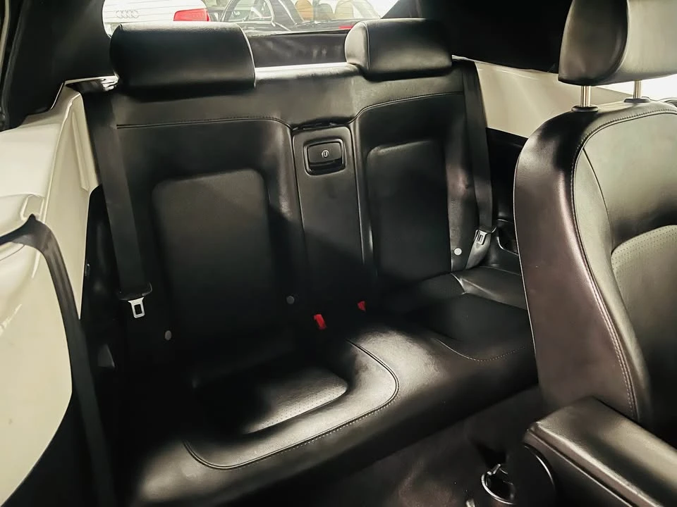 2009 Volkswagen New Beetle - Image 11 of 20