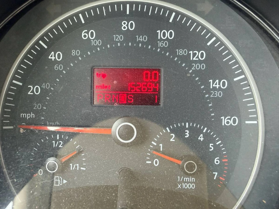 2009 Volkswagen New Beetle - Image 13 of 15