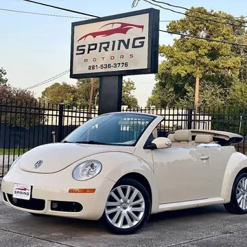 2009 Volkswagen New Beetle Convertible Base