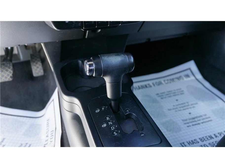 2009 Volkswagen New Beetle - Image 17 of 19