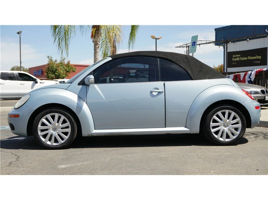 2009 Volkswagen New Beetle - Image 7 of 19