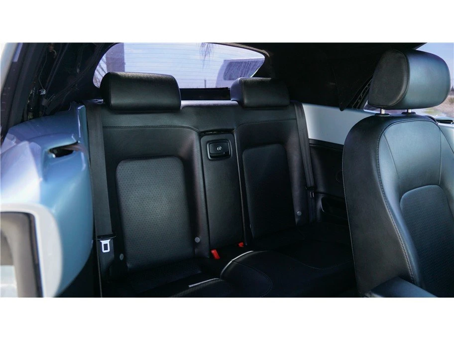 2009 Volkswagen New Beetle - Image 15 of 19