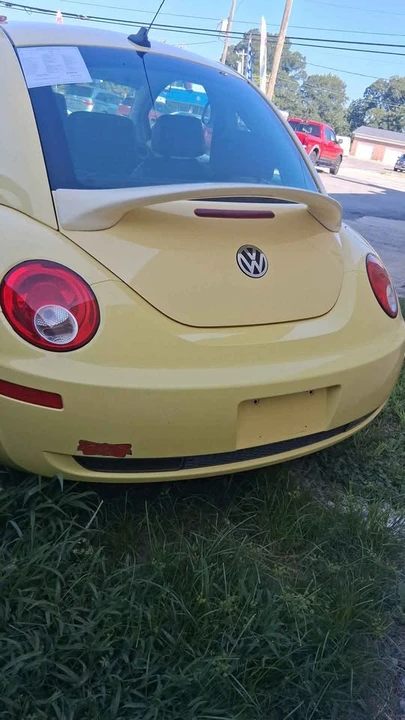 2009 Volkswagen New Beetle - Image 8 of 8