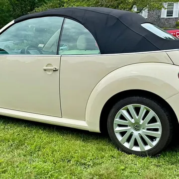 2009 Volkswagen New Beetle Convertible
