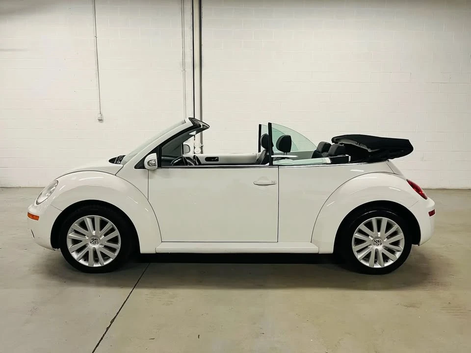 2009 Volkswagen New Beetle - Image 6 of 20