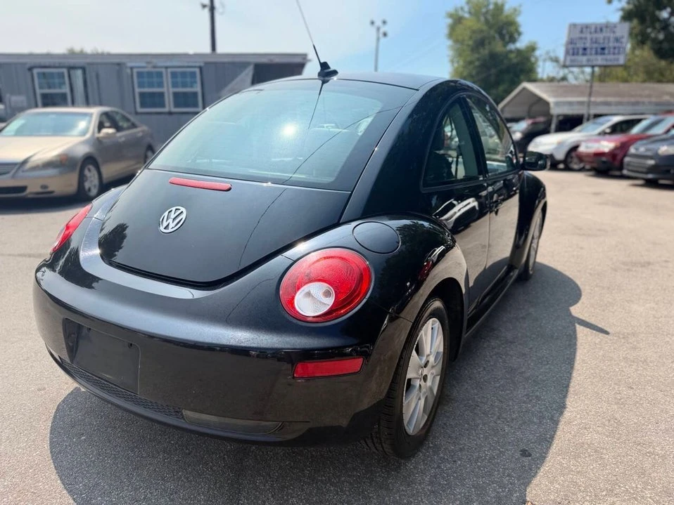 2009 Volkswagen New Beetle - Image 5 of 20