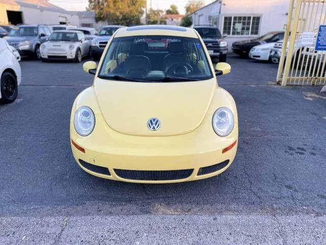2009 Volkswagen New Beetle - Image 3 of 18