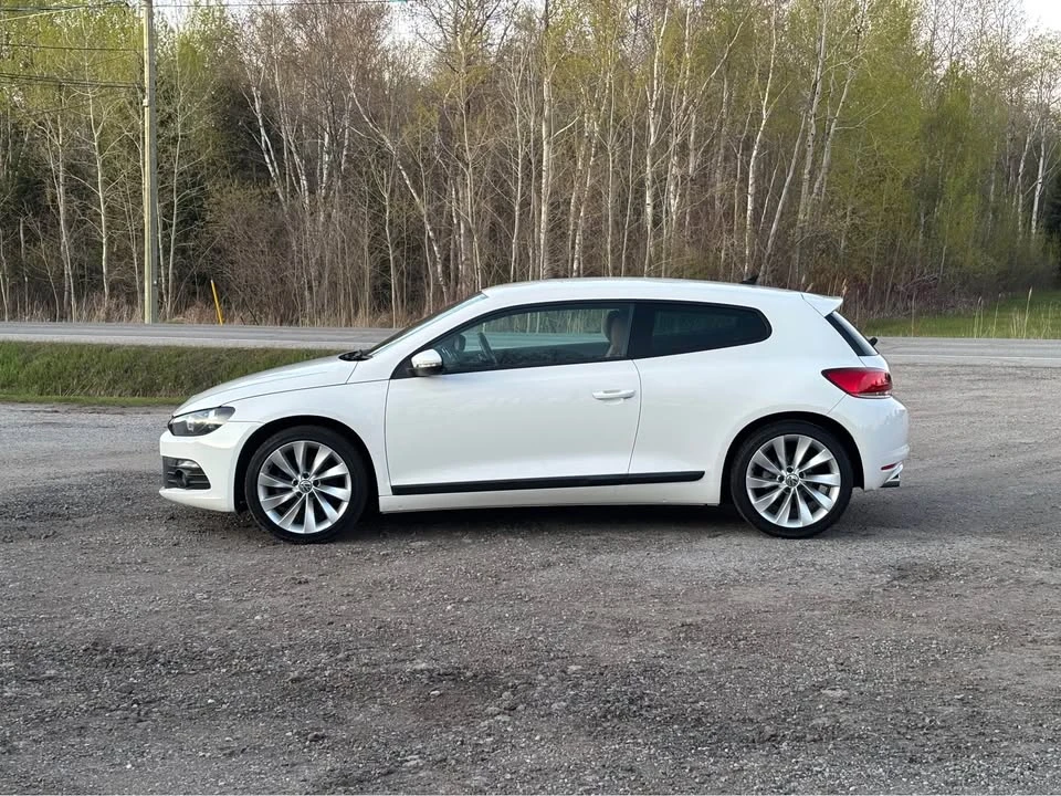 2009 Volkswagen Scirocco - Image 5 of 10