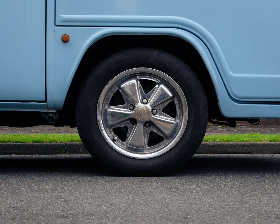 2009 Volkswagen Bay-Window Camper - Image 16 of 30