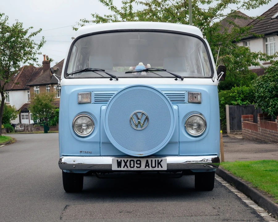 2009 Volkswagen Bay-Window Camper - Image 2 of 30
