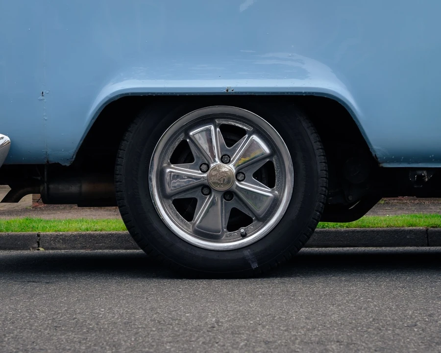 2009 Volkswagen Bay-Window Camper - Image 15 of 30
