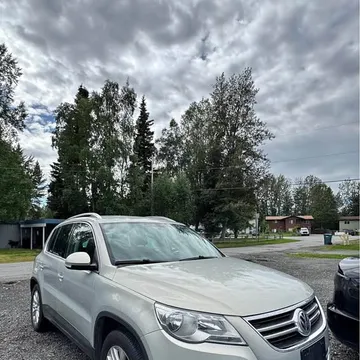 2009 Volkswagen Tiguan 2.0T 4Motion Sport Utility 4D