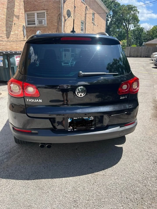 2009 Volkswagen Tiguan - Image 8 of 9