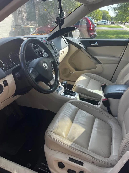 2009 Volkswagen Tiguan - Image 4 of 7