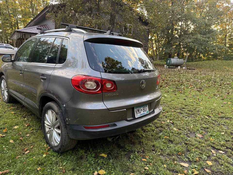 2009 Volkswagen Tiguan - Image 4 of 13