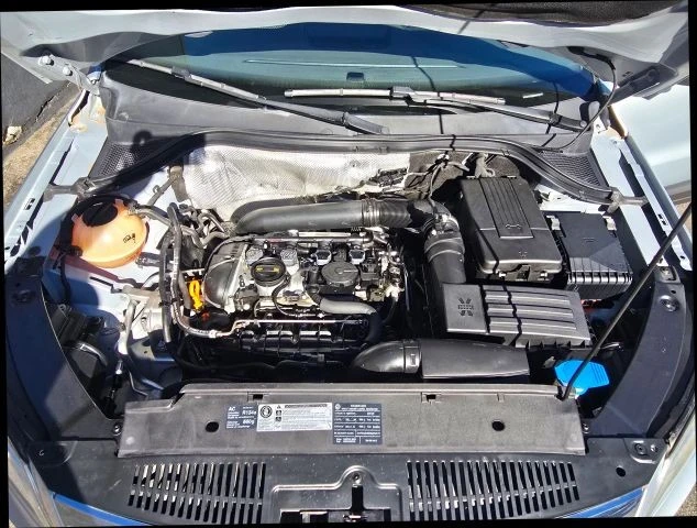 2009 Volkswagen Tiguan - Image 14 of 21