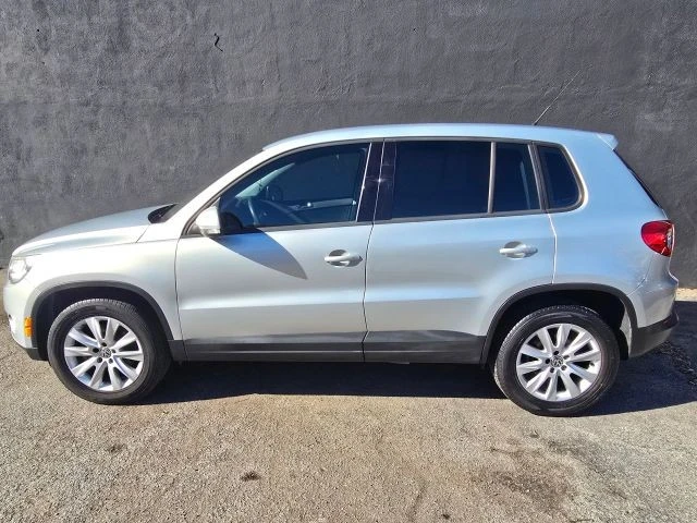 2009 Volkswagen Tiguan - Image 8 of 21