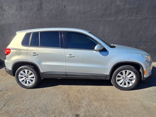 2009 Volkswagen Tiguan - Image 4 of 21