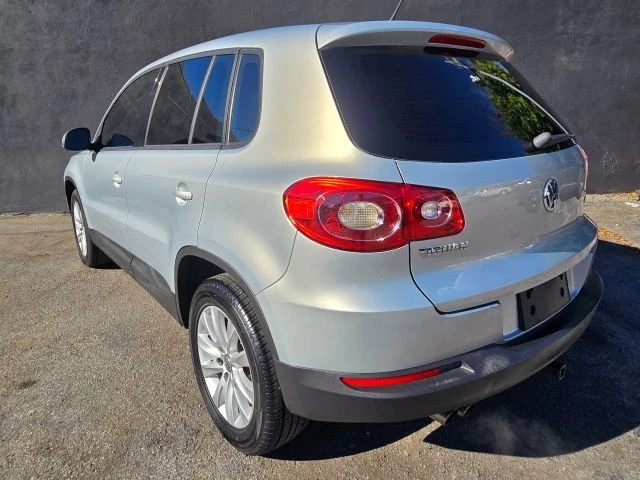 2009 Volkswagen Tiguan - Image 7 of 21