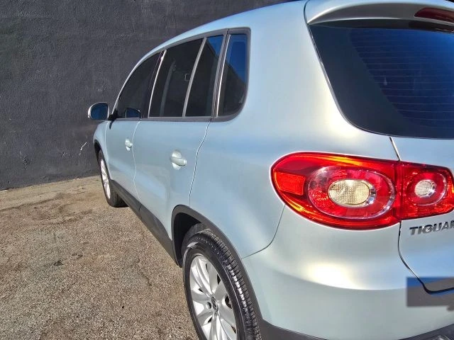 2009 Volkswagen Tiguan - Image 12 of 21