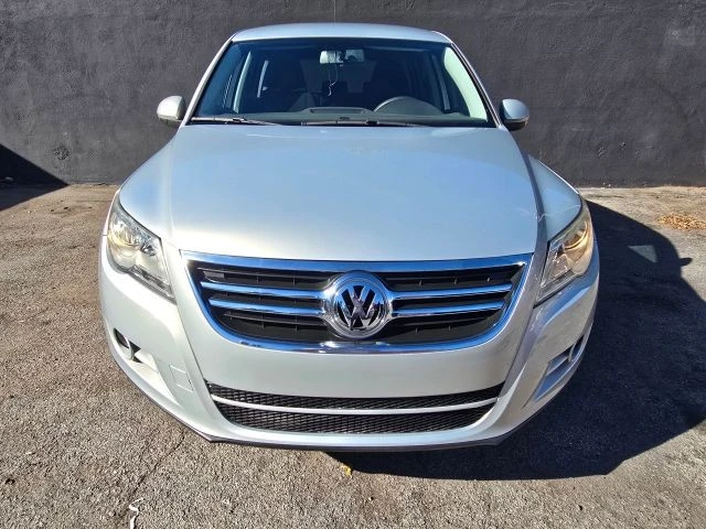 2009 Volkswagen Tiguan - Image 2 of 21