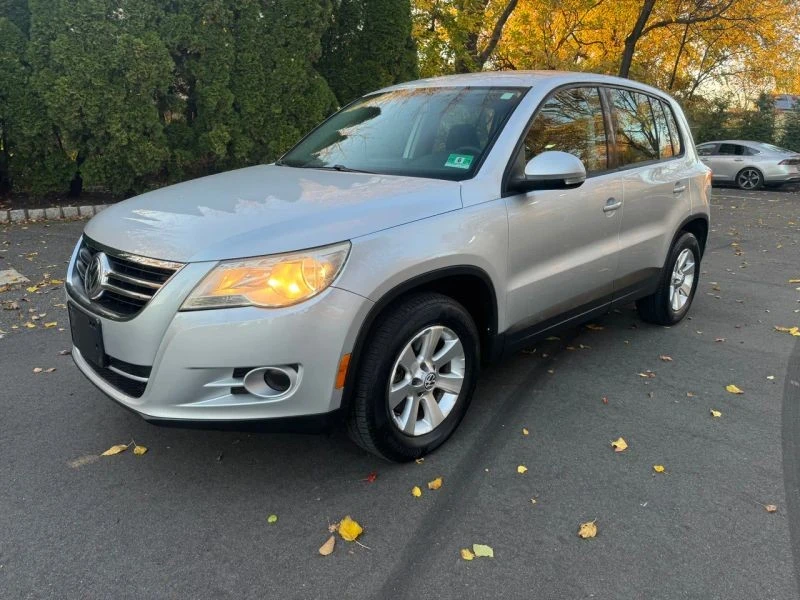 2009 Volkswagen Tiguan - Image 3 of 12