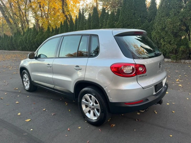 2009 Volkswagen Tiguan - Image 5 of 12