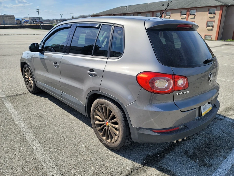 2009 Volkswagen Tiguan - Image 7 of 18