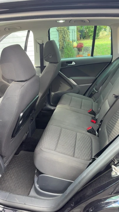 2009 Volkswagen Tiguan - Image 6 of 7