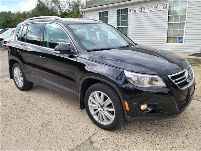 2009 Volkswagen Tiguan - Image 8 of 12