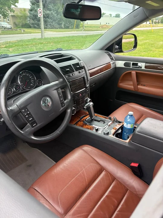 2009 Volkswagen Touareg - Image 4 of 6