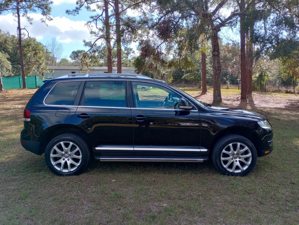 2009 Volkswagen Touareg - Image 8 of 20