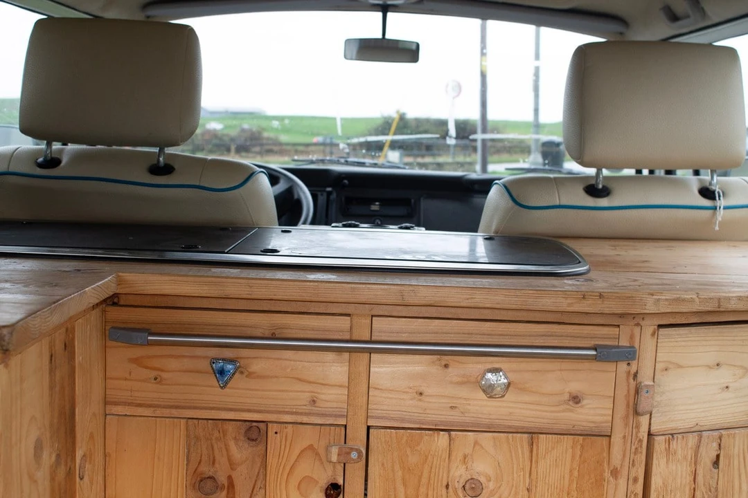 2009 Volkswagen Bay-Window Bus - Image 25 of 30
