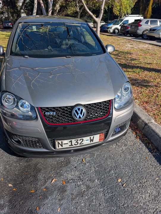 2009 Volkswagen GTI Mk5 - Image 2 of 5