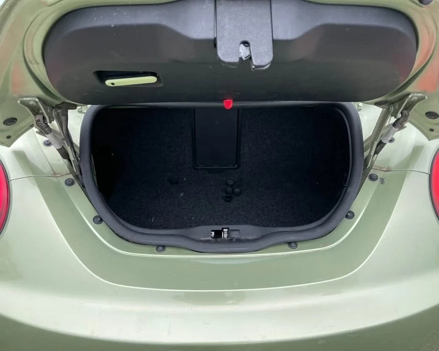 2009 Volkswagen New Beetle - Image 15 of 15