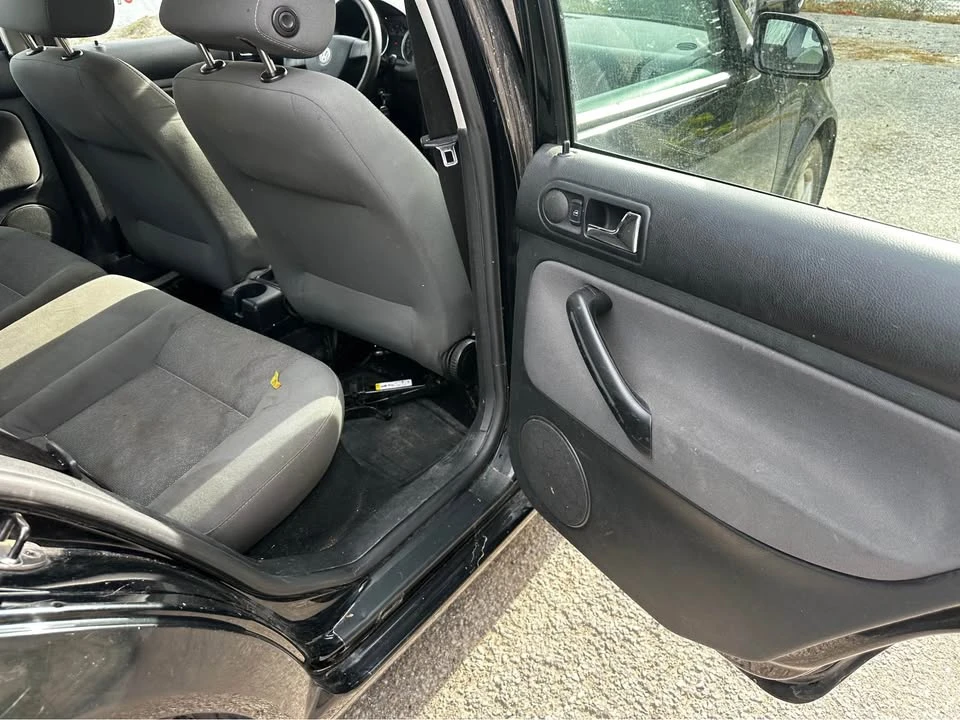 2009 Volkswagen Golf Mk5 - Image 9 of 15