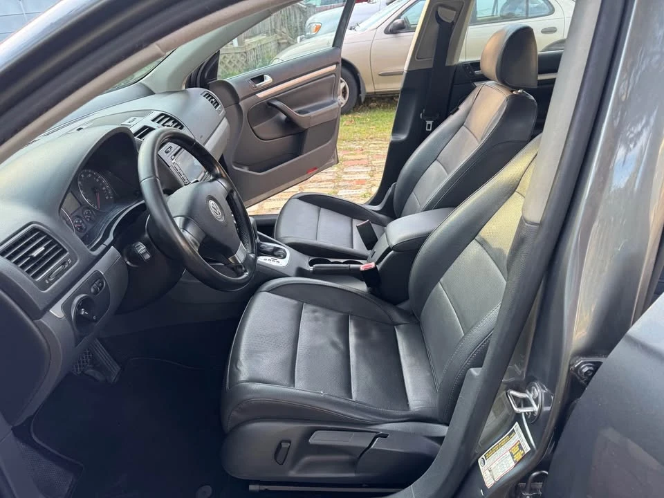 2009 Volkswagen A5 Jetta - Image 6 of 7