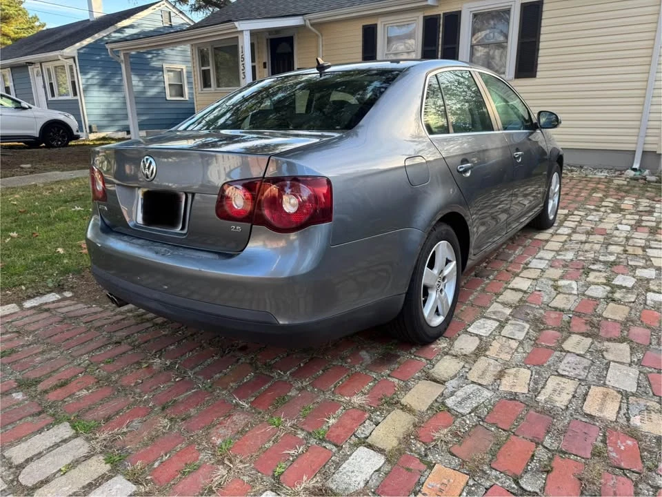 2009 Volkswagen A5 Jetta - Image 4 of 7