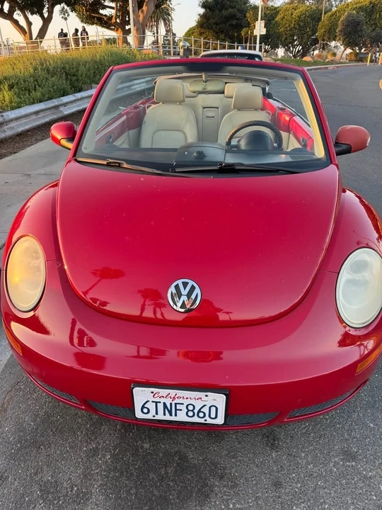 2009 Volkswagen New Beetle - Image 13 of 18
