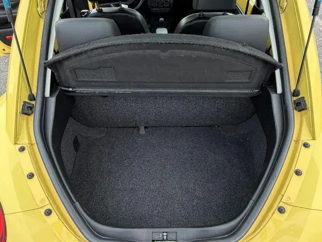 2009 Volkswagen New Beetle - Image 3 of 3