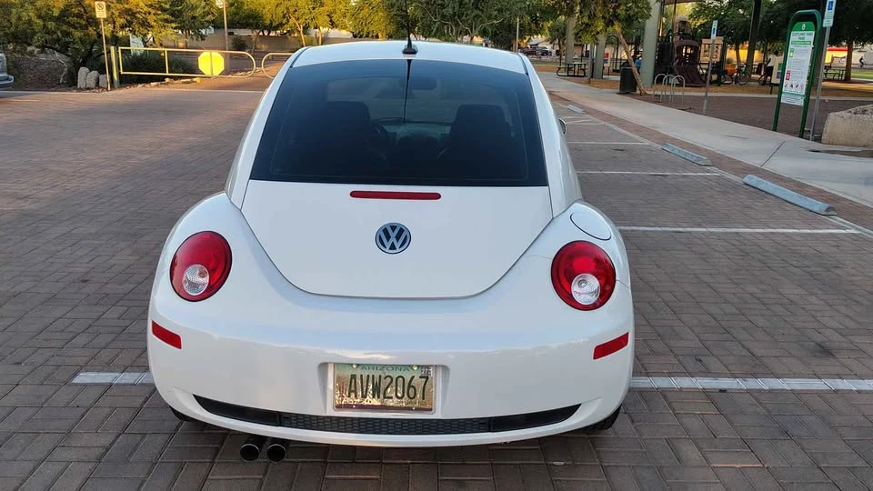 2009 Volkswagen New Beetle - Image 3 of 18
