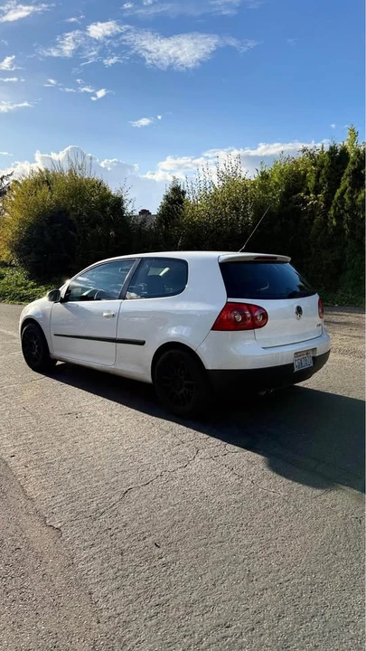 2009 Volkswagen Golf Mk5 - Image 8 of 16