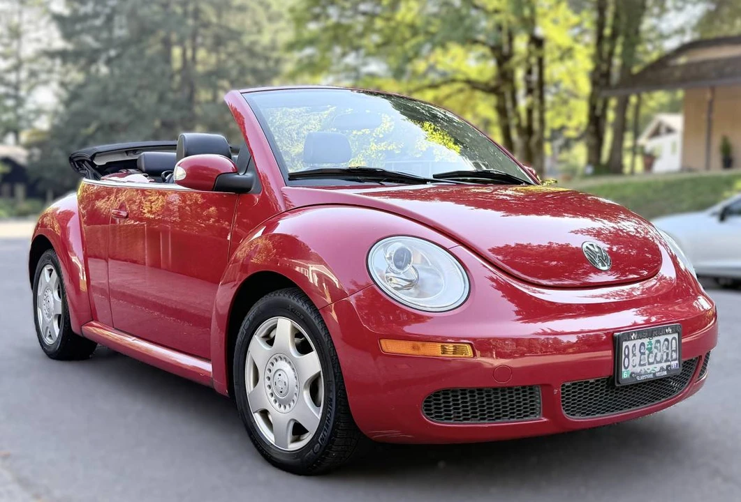 2009 Volkswagen New Beetle - Image 12 of 19