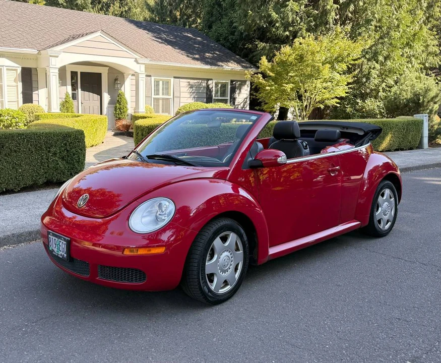 2009 Volkswagen New Beetle - Image 4 of 19