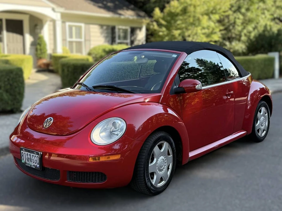 2009 Volkswagen New Beetle - Image 14 of 19