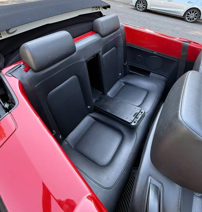 2009 Volkswagen New Beetle - Image 11 of 19