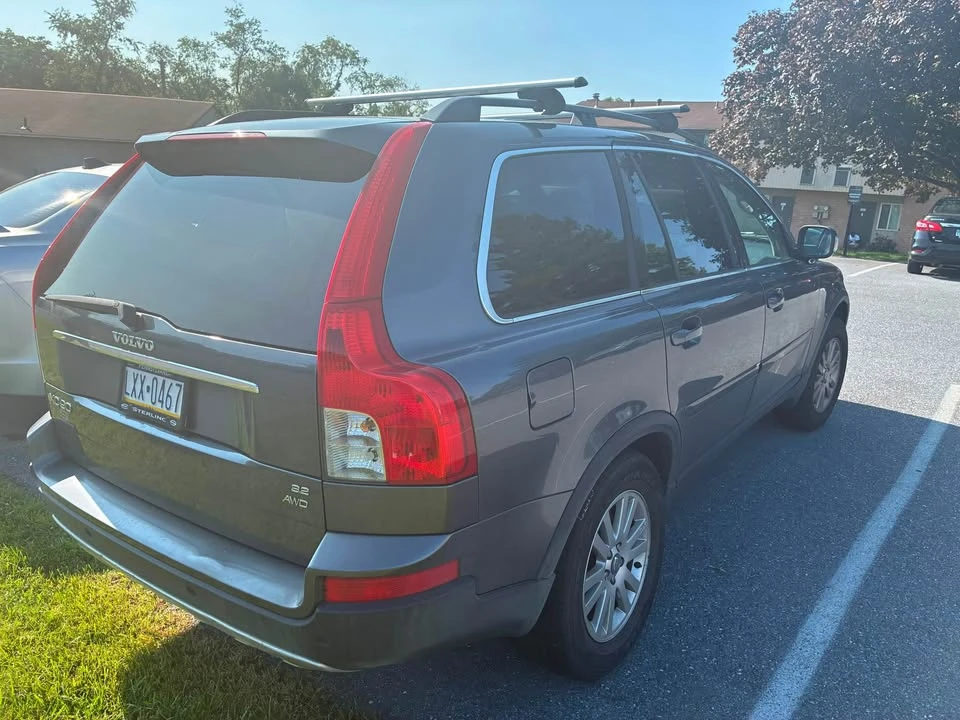 2009 Volvo 200 Series - Image 2 of 4