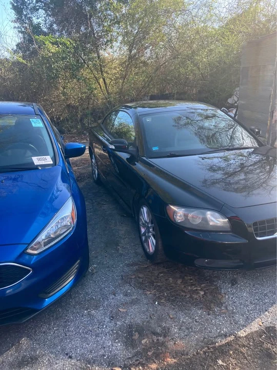 2009 Volvo C70 2nd Gen - Image 3 of 10
